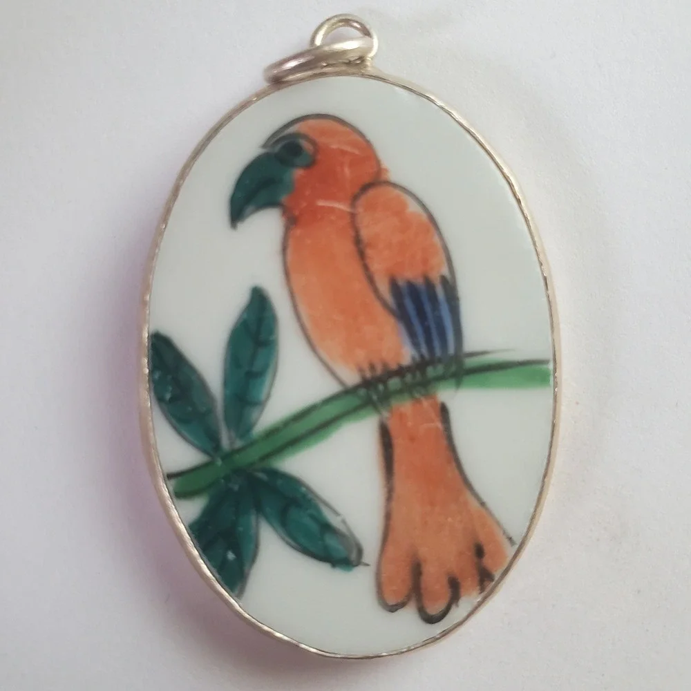 Vintage Hand Painted Ceramic Bird Pendant Oval Tropical Parrot Charm Silver Tone